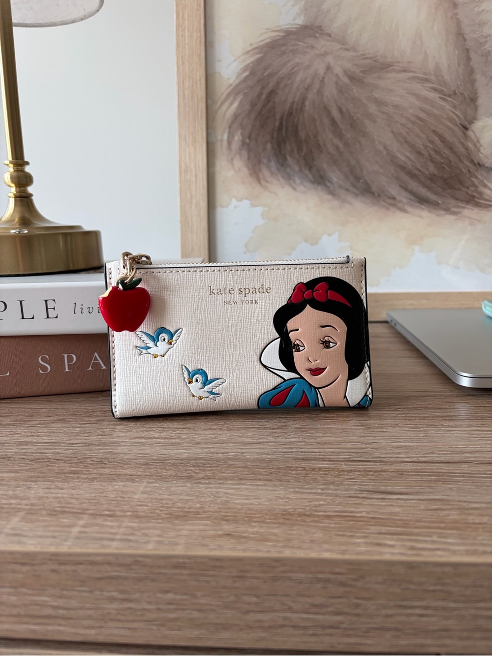 kate spade cream Snow White card wallet with red apple charm